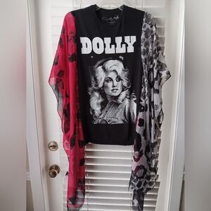 Upcycled Dolly Parton T-Shirt / Poncho